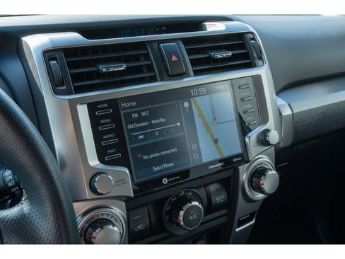 Used 2020 Toyota 4Runner SR5 Premium image 20