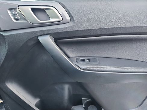 Used 2020 Ford Ranger Lariat w/ Equipment Group 501A Mid image 34