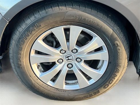 Used 2016 Honda Odyssey EX-L image 32