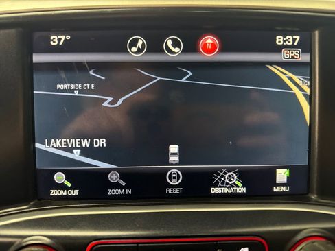 Used 2014 GMC Sierra 1500 SLT w/ SLT Crew Cab Value Package image 23