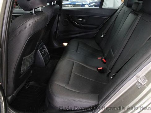 Used 2018 BMW 320i xDrive Sedan AWD/4WD image 26