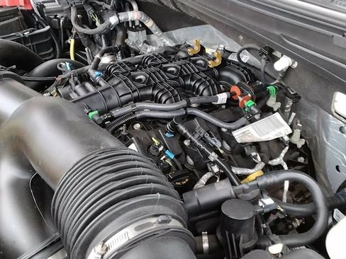 Used 2021 Ford Expedition Max XLT RWD image 31
