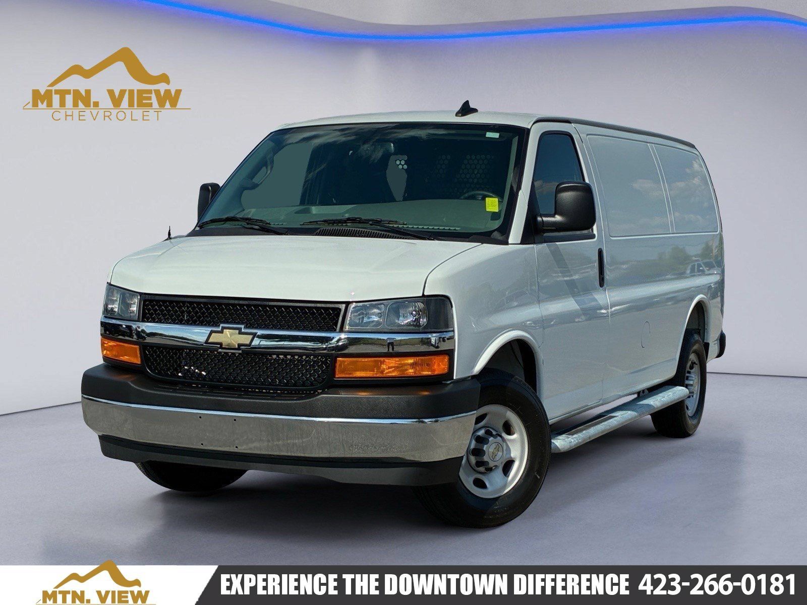 Used 2025 Chevrolet Express 2500 w/ Driver Convenience Package RWD image 1
