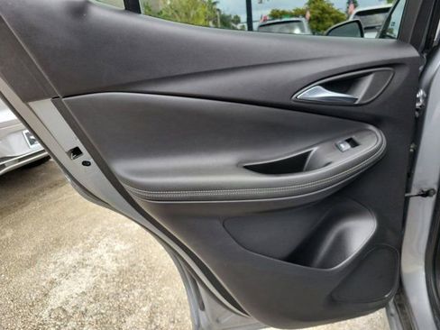 Used 2023 Buick Encore GX Select w/ Sport Touring Package FWD image 12