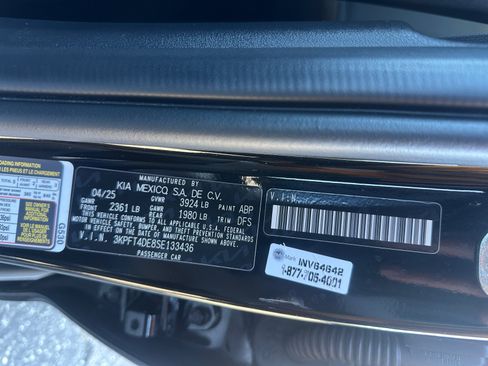 Used 2025 Kia K4 FWD image 16