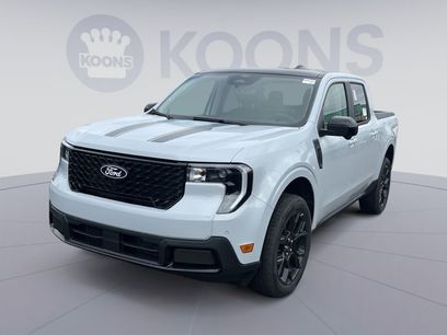 New 2026 Ford Maverick Lariat w/ Black Appearance Package