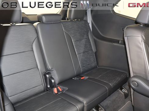 New 2026 Buick Enclave Sport Touring w/ Super Cruise Package AWD/4WD image 17