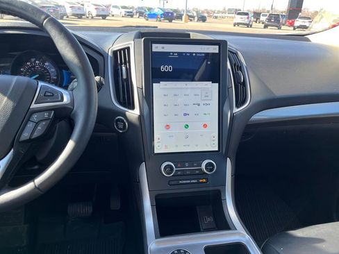Used 2023 Ford Edge SEL w/ Convenience Package image 28