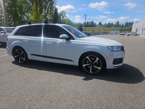 Used 2019 Audi Q7 3.0T Prestige w/ Prestige Package AWD/4WD image 3