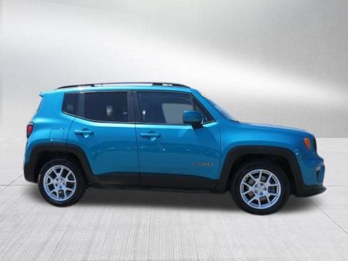 Used 2020 Jeep Renegade Latitude w/ Popular Equipment Group FWD image 2