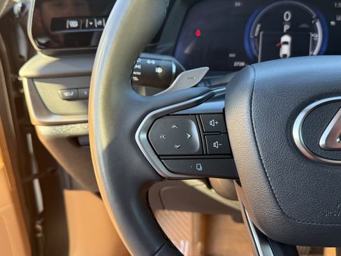 Certified 2023 Lexus RZ 450e Premium image 22