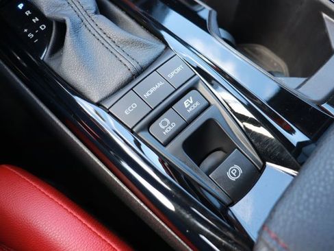 Used 2025 Toyota Camry XSE image 19