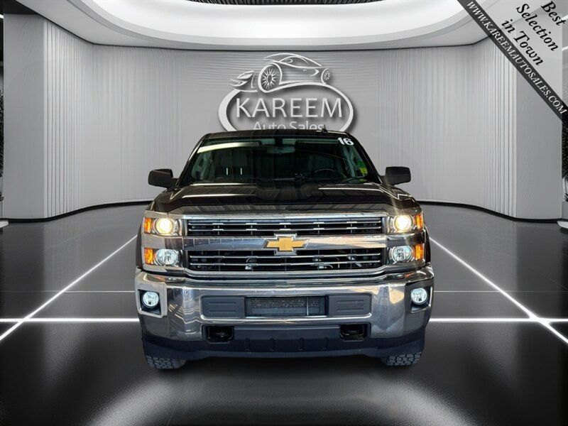 Used 2016 Chevrolet Silverado 2500 LT w/ LT Convenience Package AWD/4WD image 2