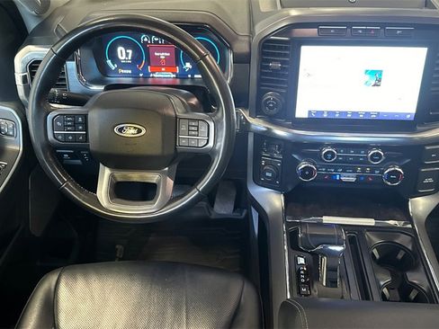 Used 2023 Ford F150 Lariat w/ Trailer Tow Package image 15