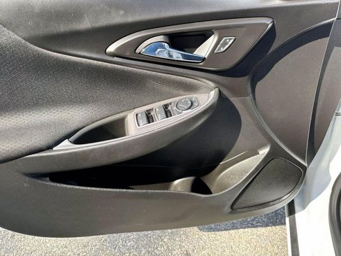 Used 2023 Chevrolet Malibu LT image 13