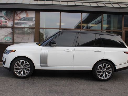Used 2022 Land Rover Range Rover P525 Westminster Edition image 10