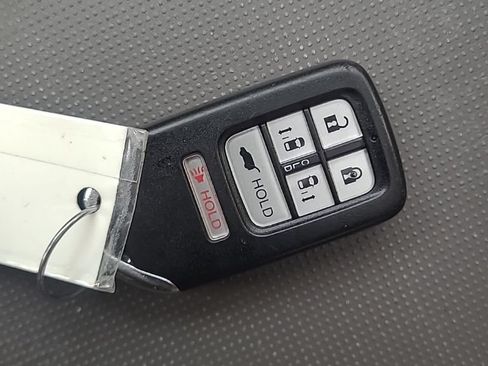 Used 2016 Honda Odyssey EX-L image 29