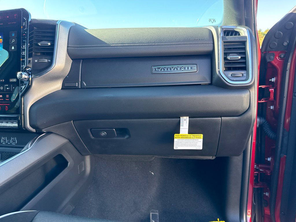 New 2027 RAM 2500 Laramie AWD/4WD image 28