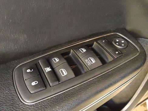 Used 2014 Dodge Charger SE w/ Sport Appearance Group RWD image 27
