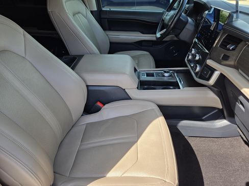 Certified 2023 Ford Expedition Limited RWD image 10
