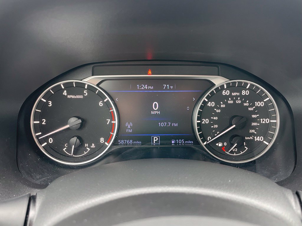 Used 2024 Nissan Altima 2.5 SR FWD image 9