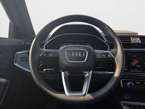 New 2025 Audi Q3 2.0T Premium image 20