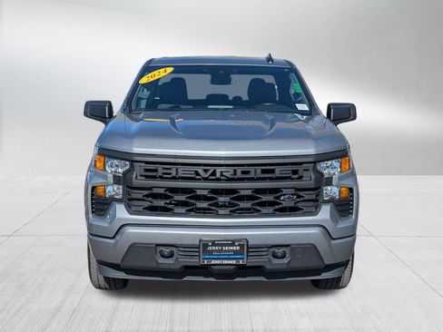 Certified 2024 Chevrolet Silverado 1500 Custom w/ LPO, Dark Essentials Package image 8