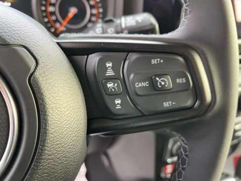 New 2026 Jeep Wrangler Rubicon w/ Technology Group image 20