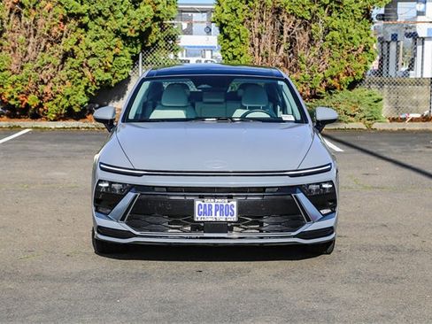 Used 2024 Hyundai Sonata SEL w/ Convenience Package image 3