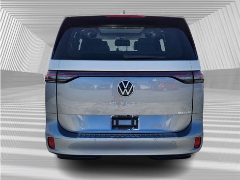 New 2025 Volkswagen ID. Buzz 1st Edition image 4