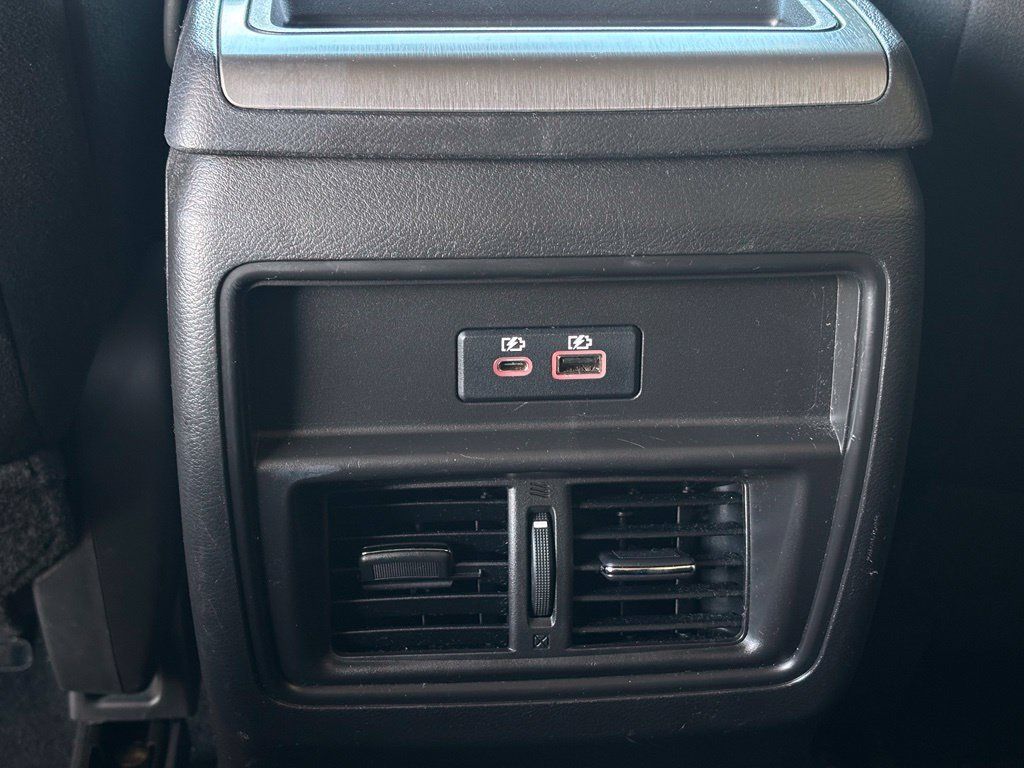 Used 2019 Nissan Murano S w/ Cargo Package FWD image 13