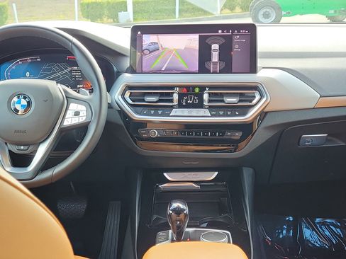 Used 2023 BMW X3 sDrive30i w/ Premium Package image 17