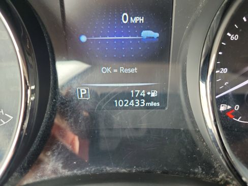 Used 2017 Nissan Rogue SV image 24