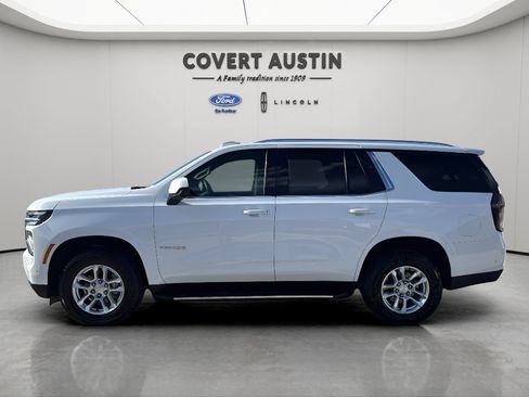 Used 2025 Chevrolet Tahoe LT RWD image 2