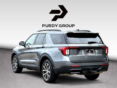 Used 2025 Ford Explorer ST-Line AWD/4WD image 6