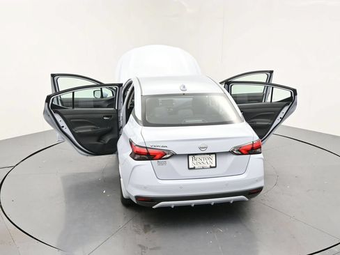Used 2025 Nissan Versa SV w/ Trunk Package FWD image 22
