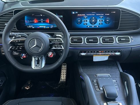 New 2026 Mercedes-Benz GLS 63 AMG 4MATIC image 25