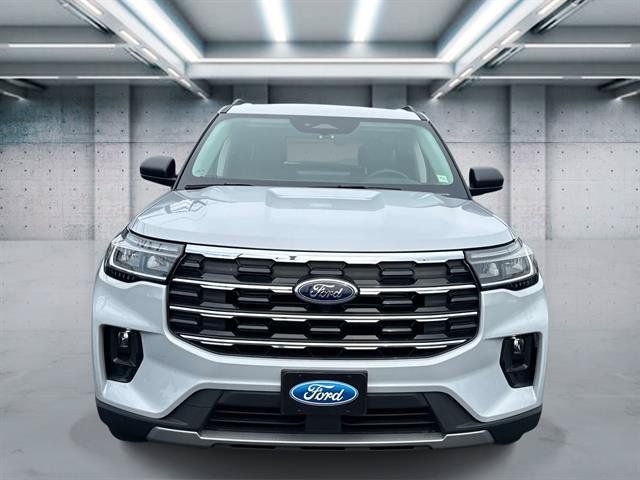 Used 2025 Ford Explorer Active w/ Active Comfort Package AWD/4WD image 22