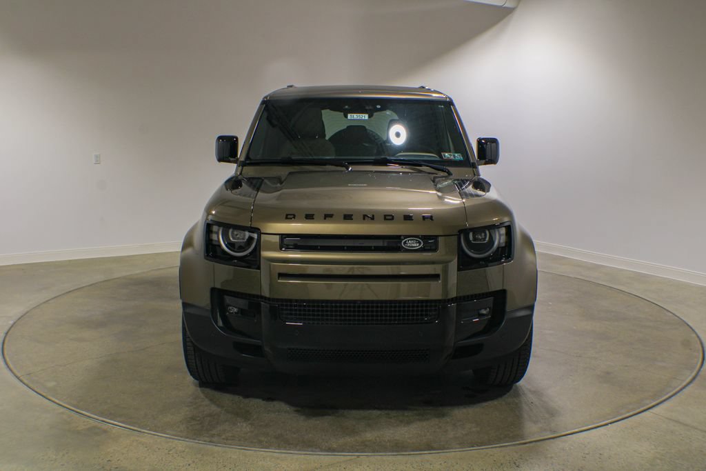 New 2026 Land Rover Defender 110 S AWD/4WD image 2