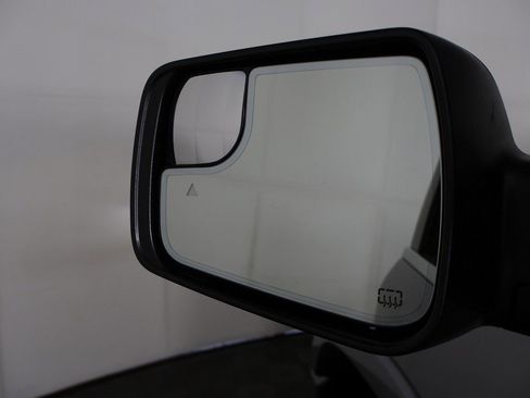 Used 2024 RAM 1500 Limited w/ Body Color Bumper Group AWD/4WD image 35