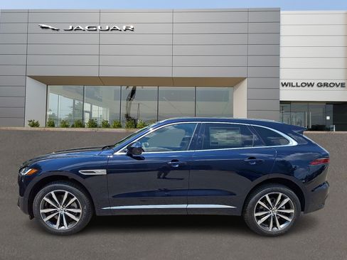 Used 2026 Jaguar F-PACE R-Dynamic S AWD/4WD image 8