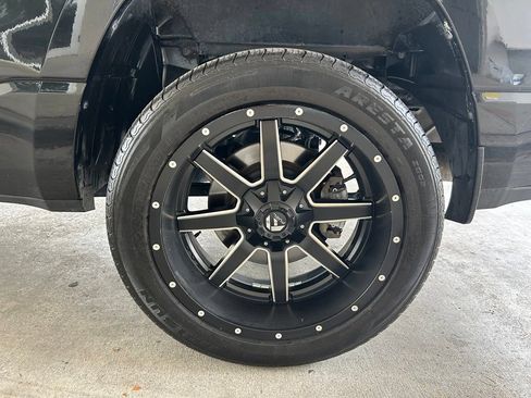 Used 2019 RAM 1500 Big Horn RWD image 17