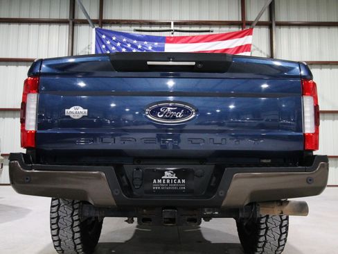 Used 2017 Ford F250 King Ranch w/ King Ranch Ultimate Package image 9