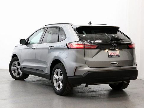 New 2024 Ford Edge SE image 9