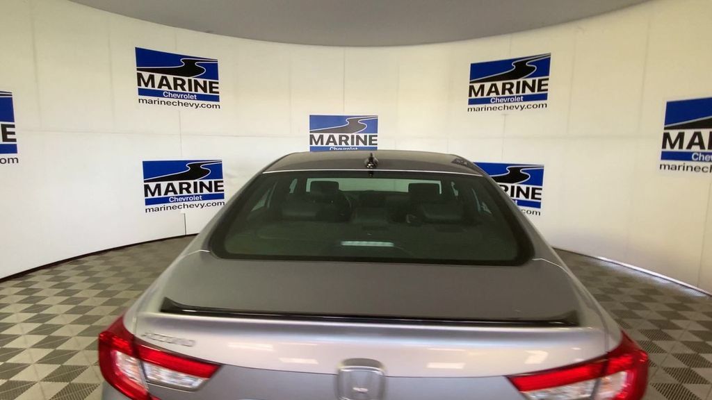 Used 2022 Honda Accord Sport image 9