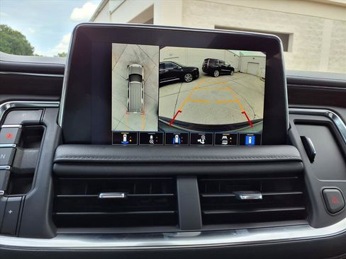 Used 2022 Chevrolet Tahoe LT w/ LT Signature Plus Package RWD image 27