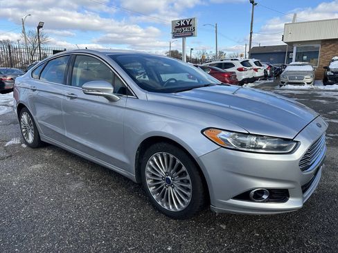 Used 2016 Ford Fusion Titanium image 1