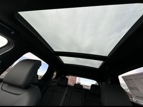 New 2025 Kia Sportage X-Line Prestige image 36