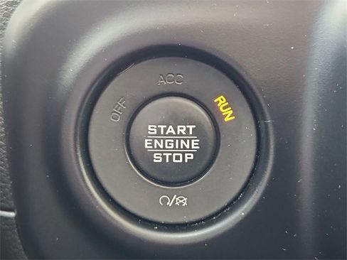 Used 2020 Jeep Gladiator Sport w/ Quick Order Package 24S image 16