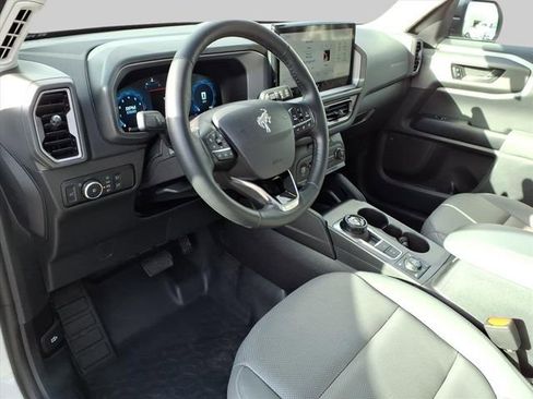 Used 2025 Ford Bronco Sport Badlands image 21